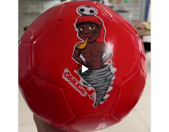 BOLA DE FUTEBOL N5 INTERNACIONAL